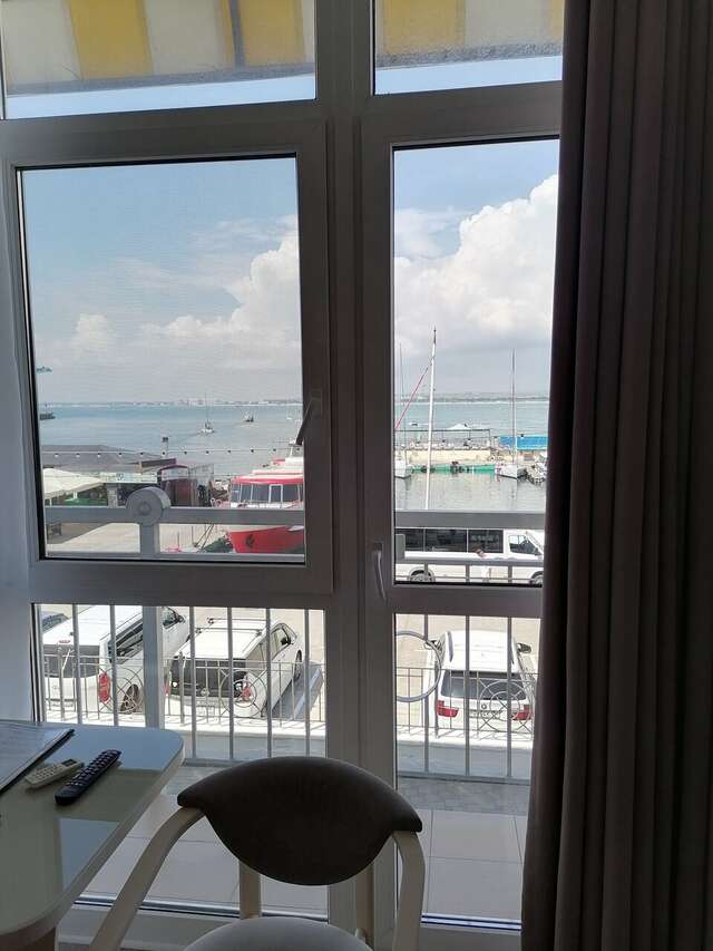 Гостиница Капитан Анапа-235